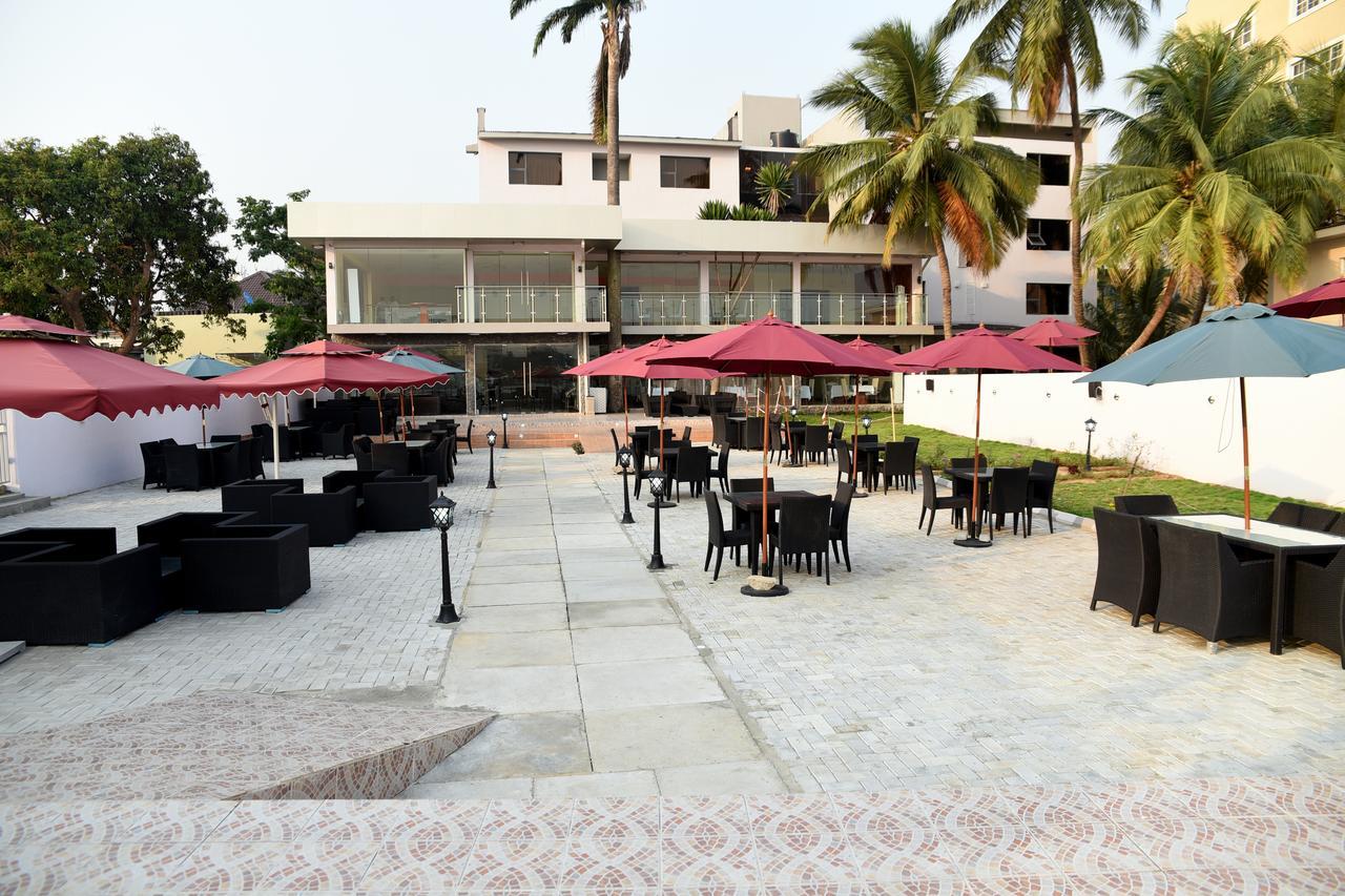 Tivoli Hotel Seafront Ikoyi Aliayabiagba Exteriör bild