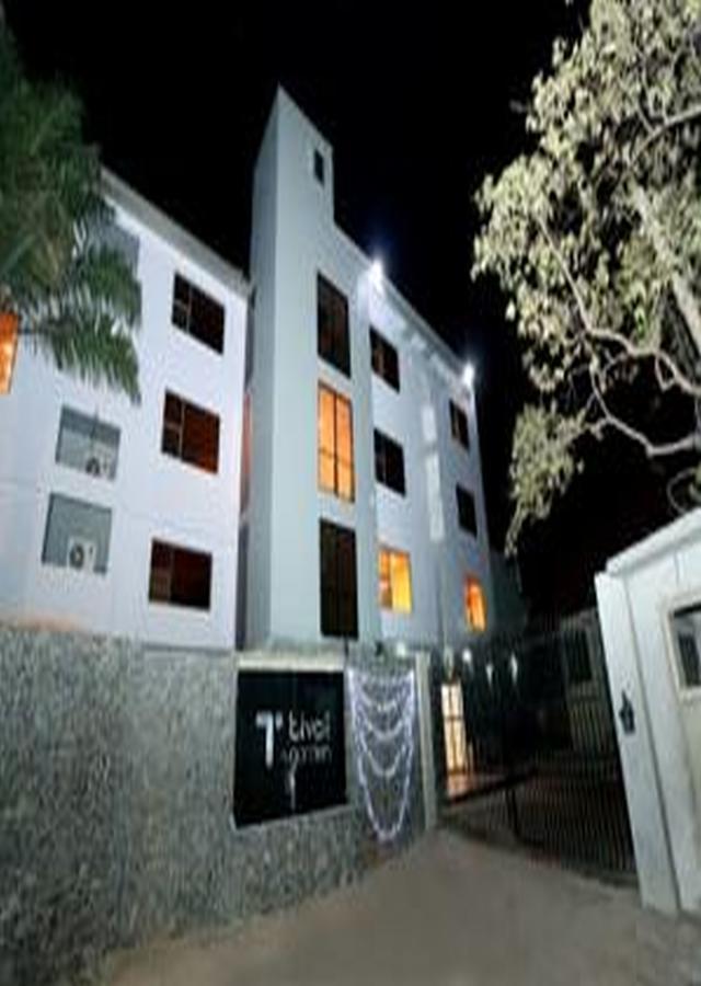 Tivoli Hotel Seafront Ikoyi Aliayabiagba Exteriör bild