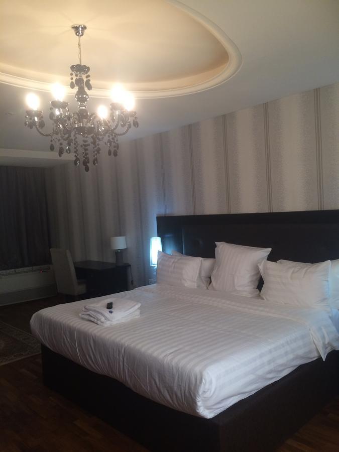 Tivoli Hotel Seafront Ikoyi Aliayabiagba Exteriör bild